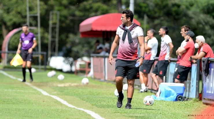 Foto: Fabio Wosniak/athletico.com.br/Divulgação - O time principal será acionado antes do previsto