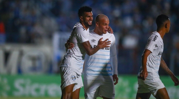 Foto: Lucas Uebel/Grêmio/Divulgação - Rodiruges e Marins: capitão em São Leopoldo, 'Tonhão' marcou o gol da vitória