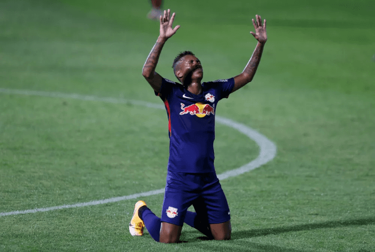 Luís Phelipe comemora gol do Bragantino em cima do Fluminense — Foto: Ari Ferreira/Red Bull Bragantino