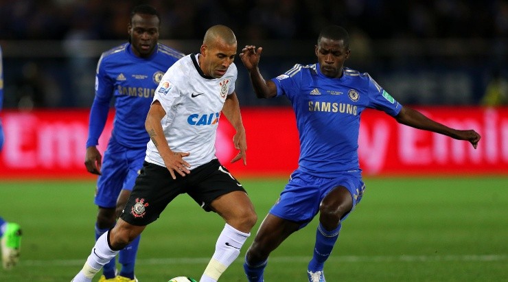 (Photo by AMA/Corbis via Getty Images) - Ramires estava em campo na derrota do Chelsea.