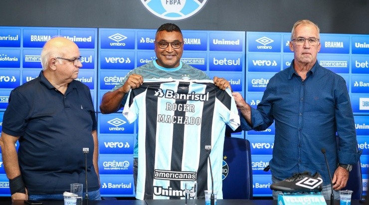 Foto: Lucas Uebel/Grêmio/Divulgação - O treinador já havia sido procurado pela diretoria tricolor ao longo de 2021 Foto: Lucas Uebel/Grêmio/Divulgação - O treinador já havia sido procurado pela diretoria tricolor ao longo de 2021