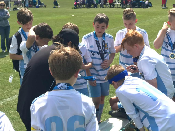 Léo Santin é treinador dos Estados Unidos nas categorias de base (Foto: Divulgação)