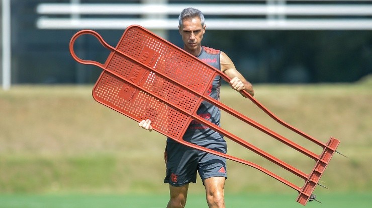 Foto: Marcelo Cortes/Flamengo - Paulo Sousa já treinou Otávio.