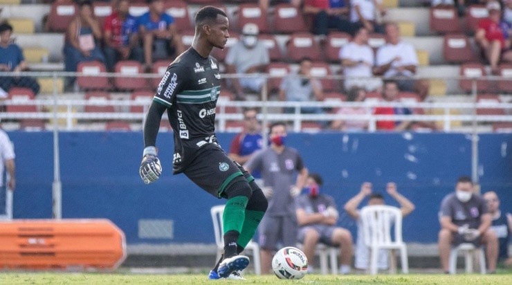 Robson Mafra/AGIF - Rafael em ação na partida de hoje