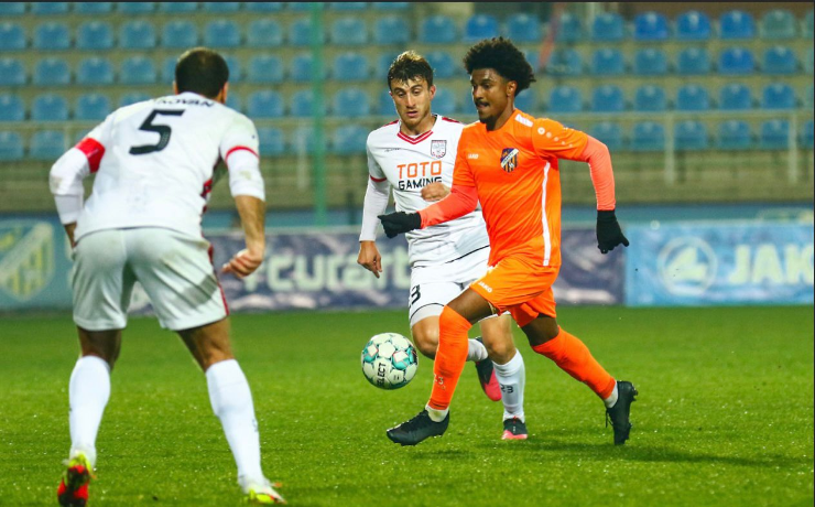 Vitinho está na Armênia desde 2019 (Foto: Urartu) Vitinho está na Armênia desde 2019 (Foto: Urartu)