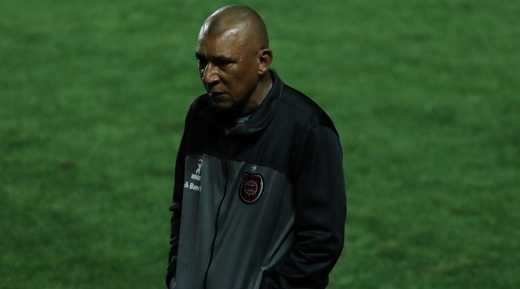 Joao Vitor Rezende Borba/AGIF - Hemerson quando comandava o Brasil de Pelotas em 2020