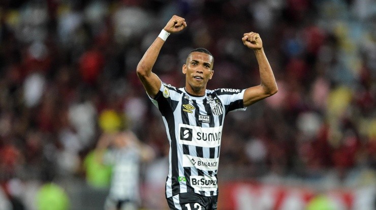  Thiago Ribeiro/AGIF - Madson segue fora do San