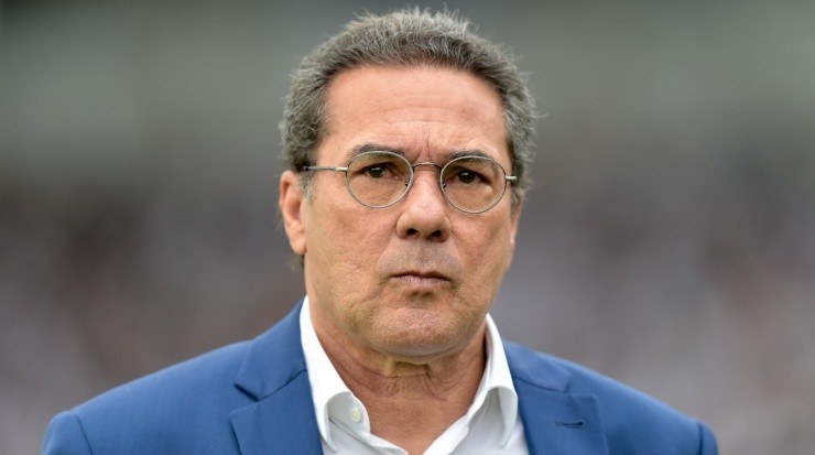 Foto: Thiago Ribeiro/AGIF - Luxa foi criticado por Lenny.