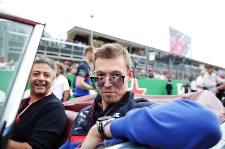 Foto: Getty Images - O russo Daniil Kvyat, piloto reserva da Alpine
