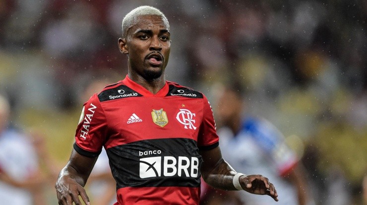 Foto: Thiago Ribeiro/AGIF - Ramon também faria parte do 'pacote'.