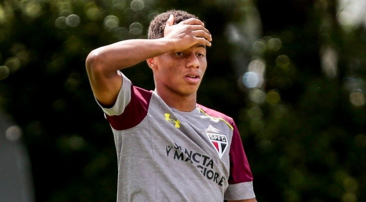 Foto: Ale Cabral/AGIF - Retorno do atacante é considerado muito difícil. 