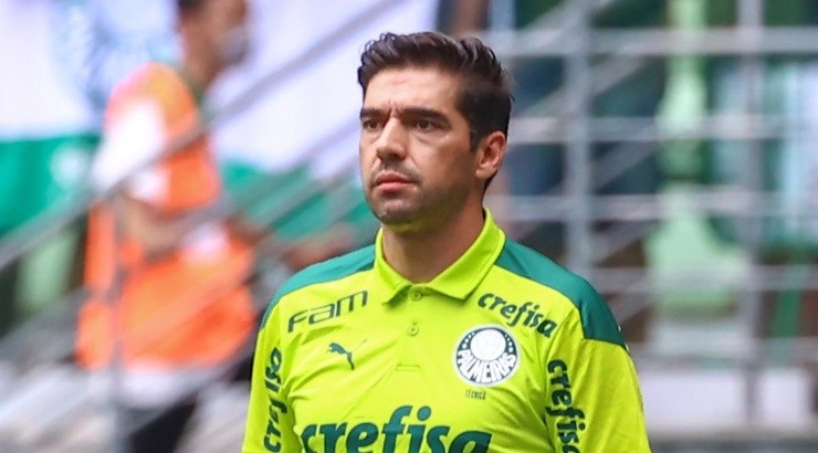 Foto: Marcello Zambrana/AGIF - Abel ainda não ganhou de Ceni.