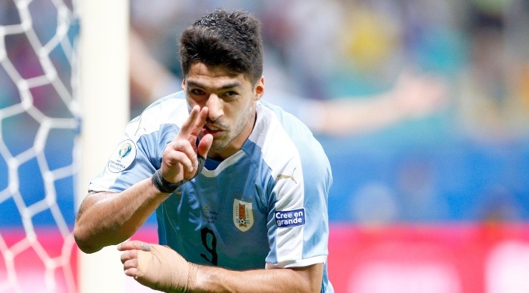 Foto: Thiago Calil/AGIF - Suárez confirmou um contato do Corinthians.