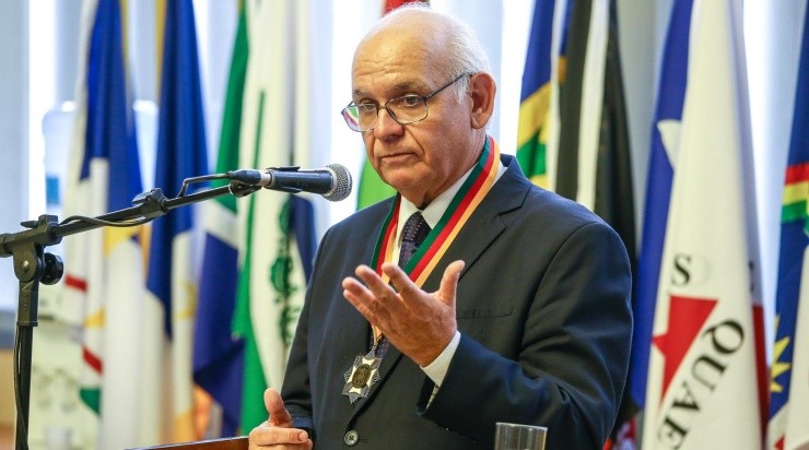 Foto: Lucas Uebel/Grêmio/Divulgação - Bolzan é cotado para concorrer ao governo do Estado pelo PDT