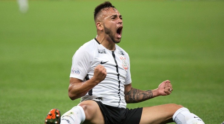 Foto: Daniel Vorley/AGIF - Maycon foi muito bem pelo Corinthians.