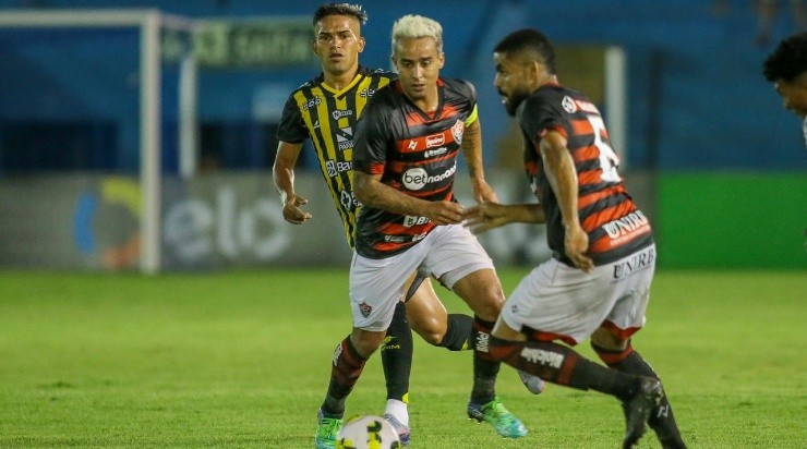 Fernando Torres/AGIF - Jadson pede paciência com a equipe 