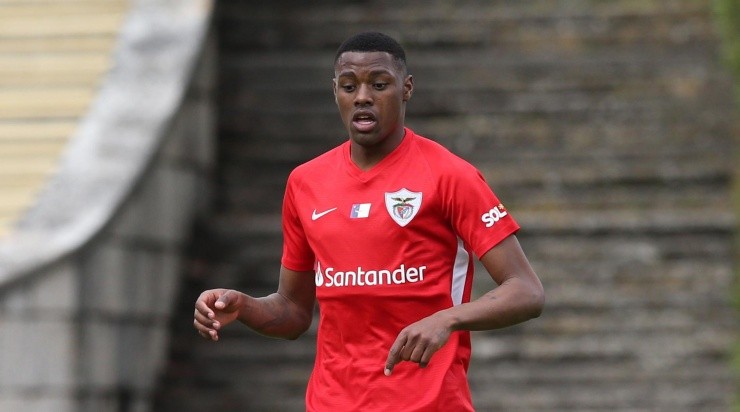 (Photo by Gualter Fatia/Getty Images) - Zagueiro atuou no futebol português. 