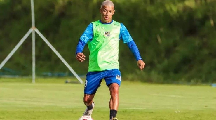  Foto: Divulgação/Água Santa - Atacante se apresenta essa semana na Raposa