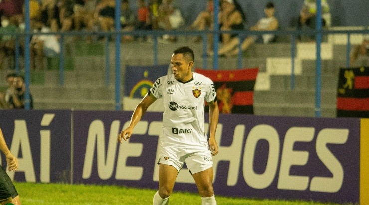 Ray Vanegas falou sobre sua passagem no Sport nesses dois primeiros meses de clube. Foto:Aldo Carvalho/AGIF