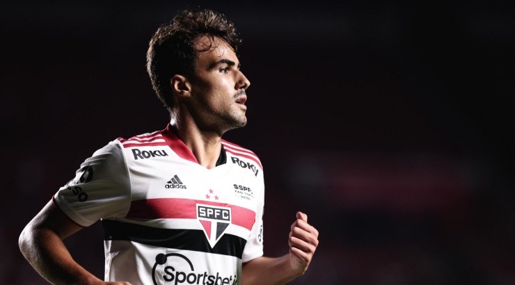 Foto: Ettore Chiereguini/AGIF - Igor Gomes novamente saiu vaiado.