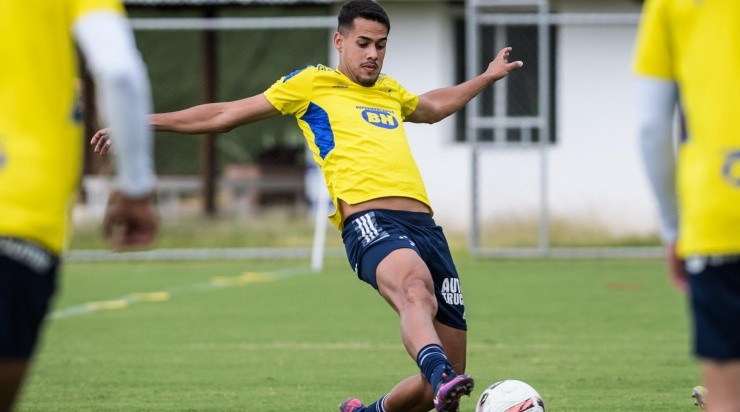 Foto: Gustavo Aleixo/Cruzeiro/Divulgação - O defensor prometeu um Cruzeiro ligado e intenso no clássico