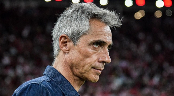 Foto: Thiago Ribeiro/AGIF - Alguns torcedores já pedem a saída do português. Foto: Thiago Ribeiro/AGIF - Alguns torcedores já pedem a saída do português.