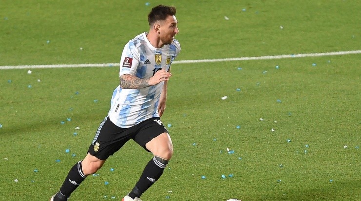 FotoBaires/AGIF - Messi em ação pela Argentina