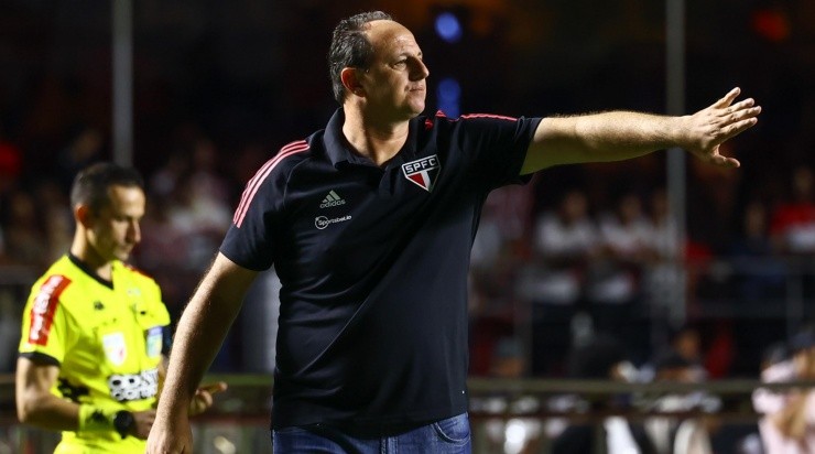 Marcello Zambrana/AGIF - Ceni no comando do SPFC