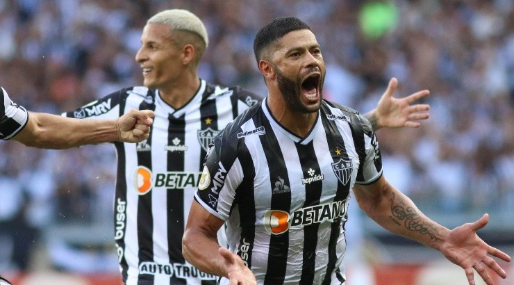 Foto: Fernando Moreno/AGIF - Dupla tem moral com Tite.