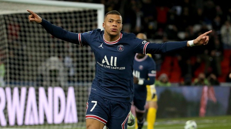 Foto: John Berry/Getty Images/França - Mbappé: segue com futuro indefinido no PSG