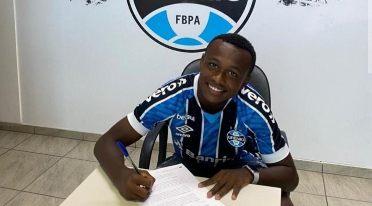 Foto: Divulgação/Grêmio - Nathan é tratado como joia.