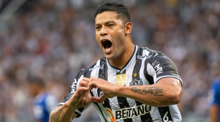 Foto: Alessandra Torres/AGIF - Hulk foi exaltado por Casimiro.