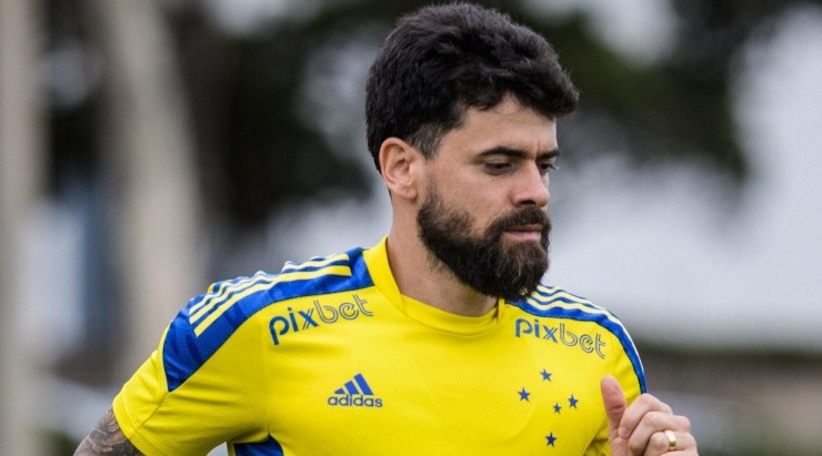 Foto: Gustavo Aleixo/Cruzeiro/Divulgação - Canesin: fora da partida contra o Brusque