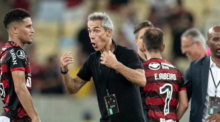 Foto: Jorge Rodrigues/AGIF - Treinador demonstrou não gostar dos boatos.