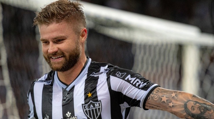 Alessandra Torres/AGIF - Sasha deve compor ataque contra o Athletico