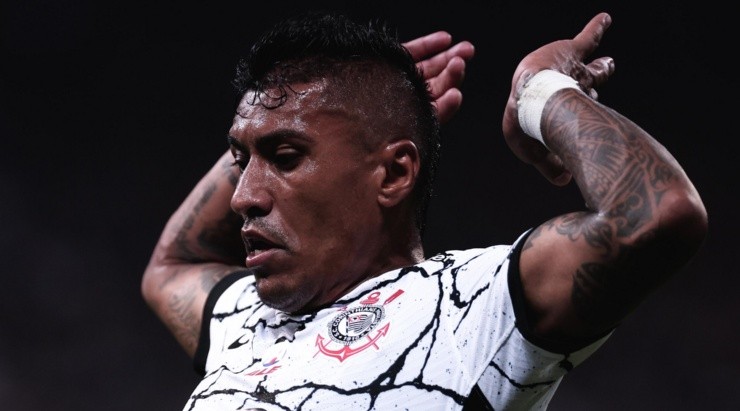 Foto: Ettore Chiereguini/AGIF - Paulinho também ficou 'de fora'.