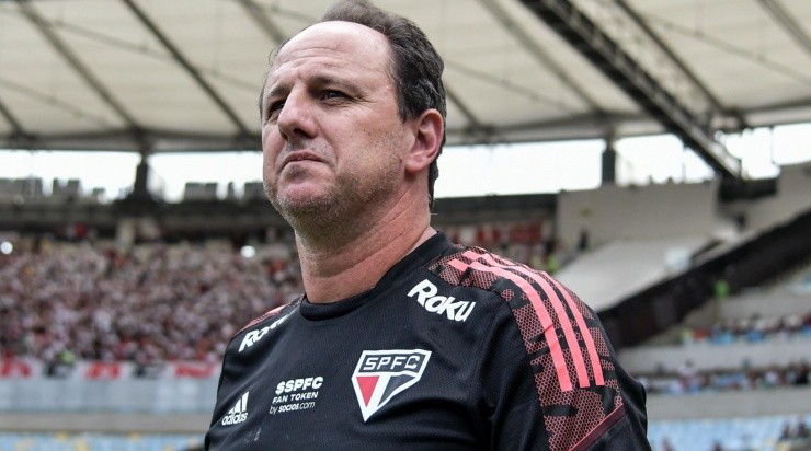Thiago Ribeiro/AGIF - Ceni tem tido trabalho para vencer fora de casa. 