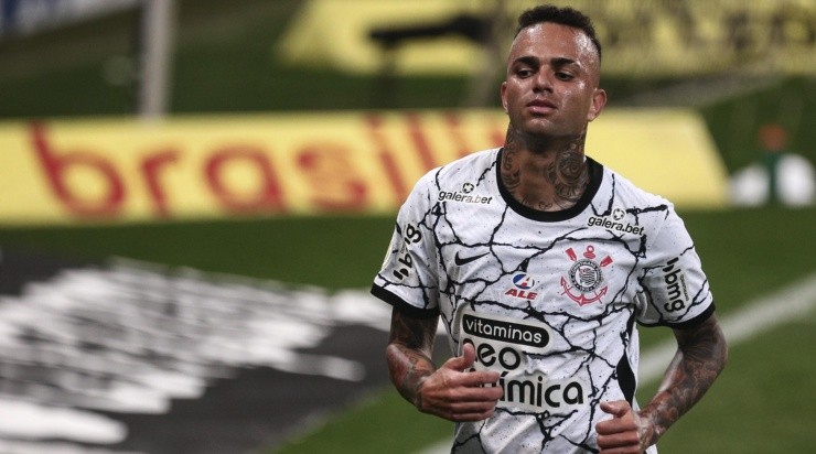 Foto: Ettore Chiereguini/AGIF - O meia-atacante não entra em campo pelo Timão desde fevereiro