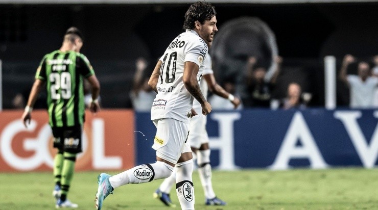 Foto: Ivan Storti/Santos FC/Divulgação - O camisa 10 ingressou no 2º tempo contra o América-MG