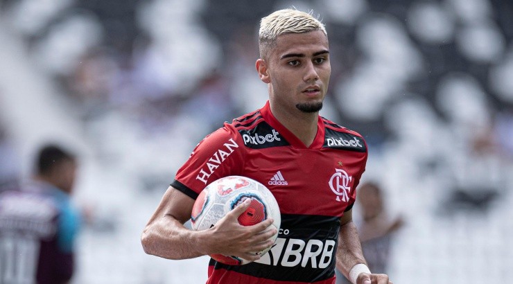 Foto: Jorge Rodrigues/AGIF - Andreas Pereira não deve jogar no Palmeiras.
