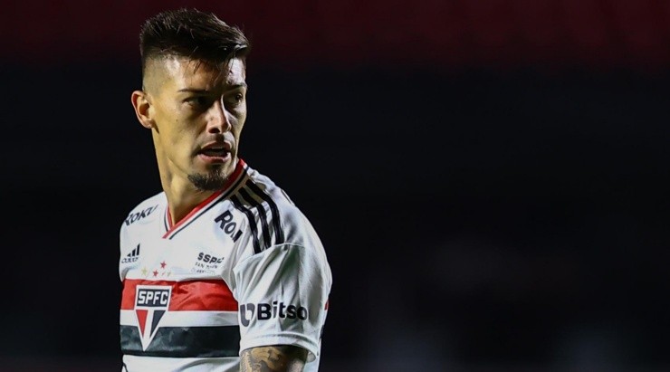 Foto: Marcello Zambrana/AGIF - Rigoni não conseguiu vingar com Ceni.