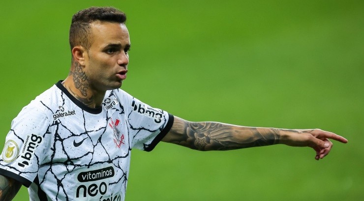 Foto: Pedro H. Tesch/AGIF - Luan ainda não entrou em campo com Vítor Pereira.