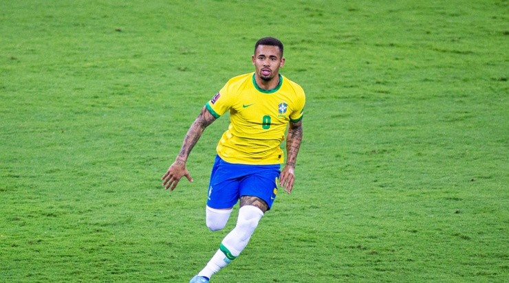 Alessandra Torres/AGIF - Gabriel Jesus com a camisa da Seleção. Alessandra Torres/AGIF - Gabriel Jesus com a camisa da Seleção.