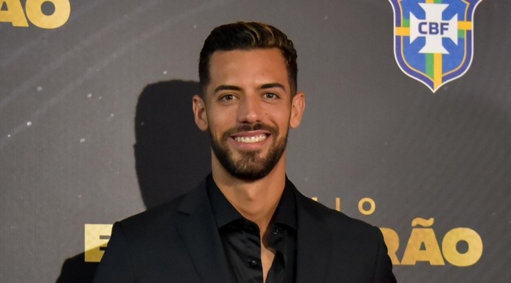 Foto: Thiago Ribeiro/AGIF - Zagueiro fez sucesso pelo Flamengo.