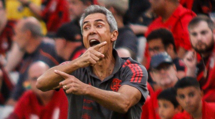 Foto: Gabriel Machado/AGIF - Paulo Sousa reprovou a atitude de Jesus.