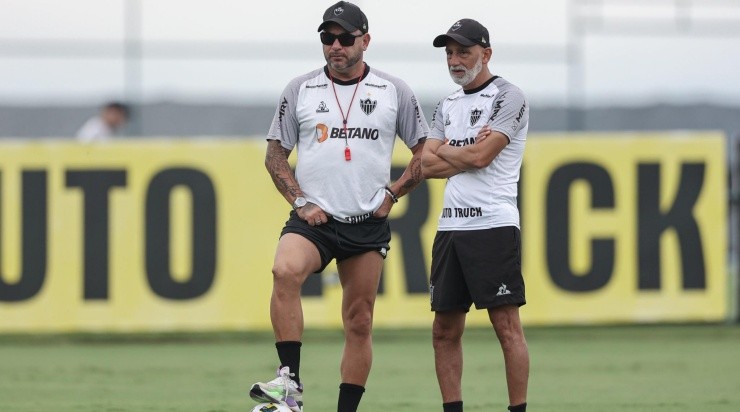 Foto: Pedro Souza / Atlético / Divulgação - O treinador está bem avaliado pela diretoria Foto: Pedro Souza / Atlético / Divulgação - O treinador está bem avaliado pela diretoria
