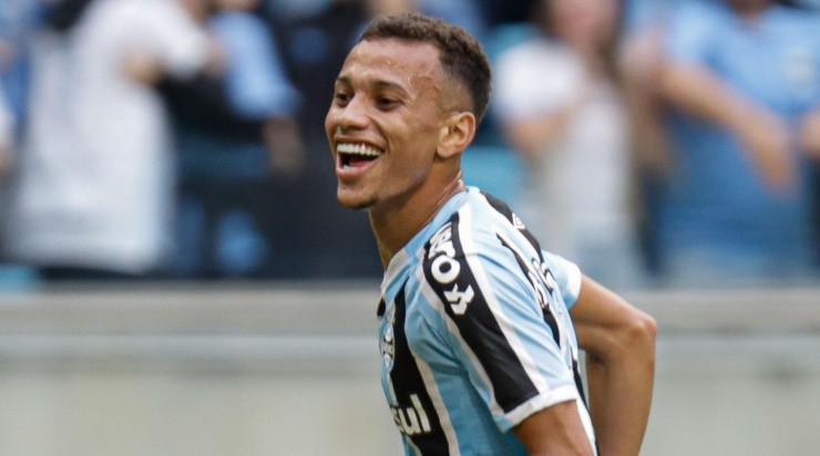 Foto: Maxi Franzoi/AGIF - Bitello é peça-chave no esquema de Roger.