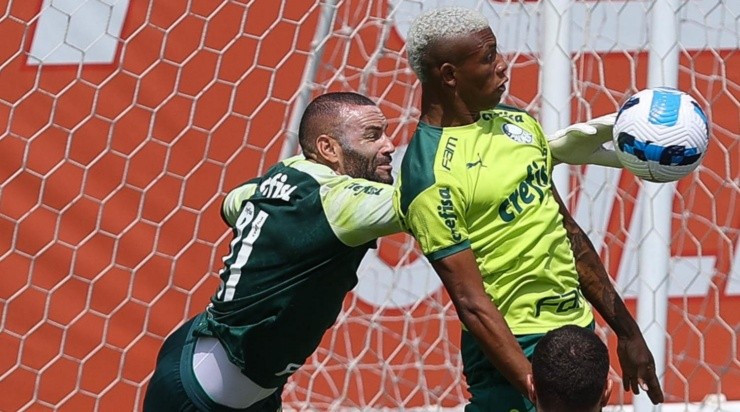 Foto: Cesar Greco – Weverton e Danilo foram convocados por Tite e faz Palmeiras quer adiar clássico contra o Santos