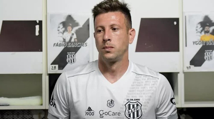 Foto: Álvaro Jr/ PontePress - Fábio está de fora contra Novorizontino.