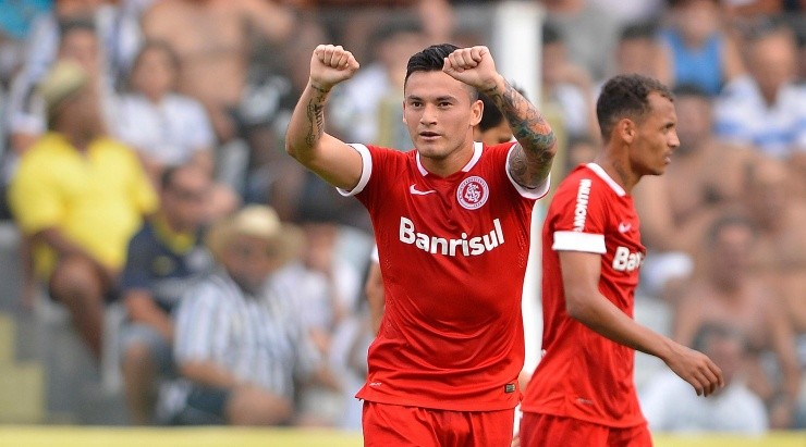 Foto: Mauro Horita/AGIF - Aránguiz: retorno do chileno interessa ao Colorado